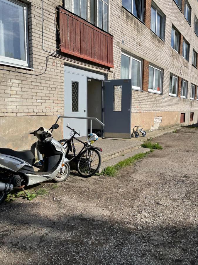 Nice Apartment In Маарду Екстериор снимка
